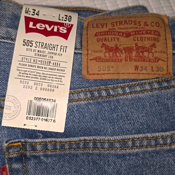 Levi's 505™ Straight-Fit Leg Men's Jeans. - Picture 4 of 10